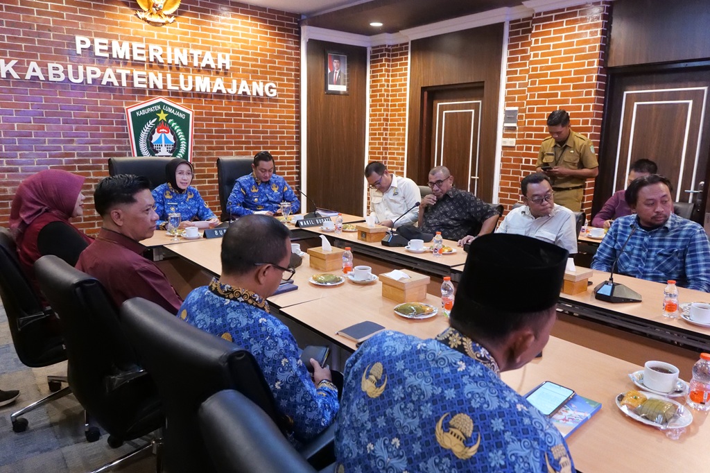 Lumajang Bangun Sistem Pajak Tambang Modern, Transaksi Dipantau Real-Time