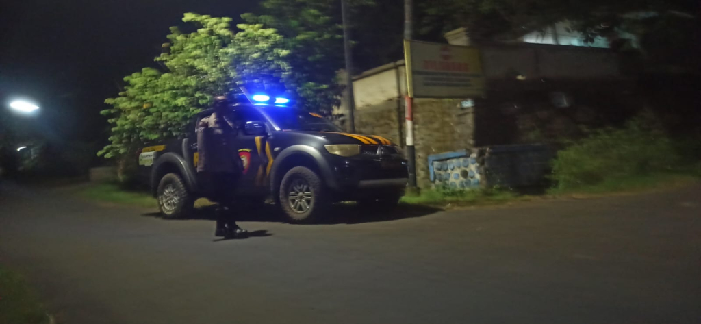 Lampu Biru Menyala di Zona Merah, Polisi Sapu Bersih Jalur Rawan di Padang