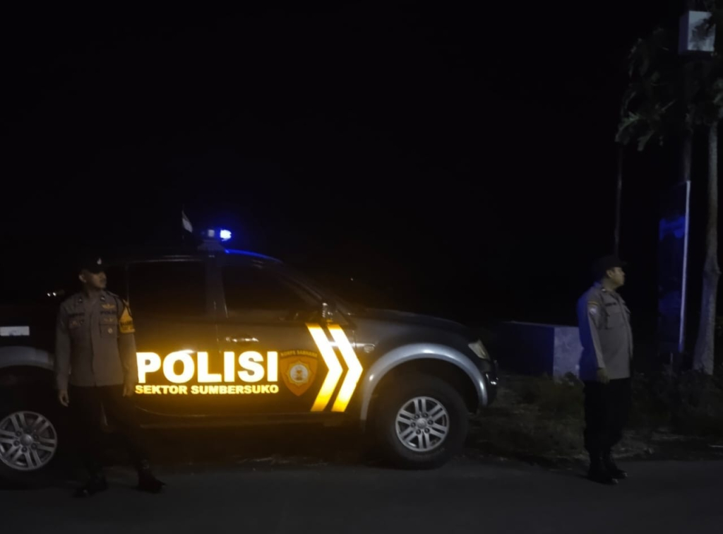 Patroli Dini Hari, Polsek Sumbersuko Persempit Ruang Gerak Pelaku Kejahatan
