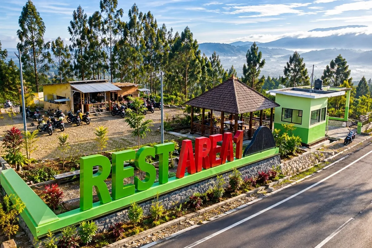 PKL B29 Ditata, Pemkab Lumajang Tegaskan Pedagang Hanya Berjualan di Rest Area Satu