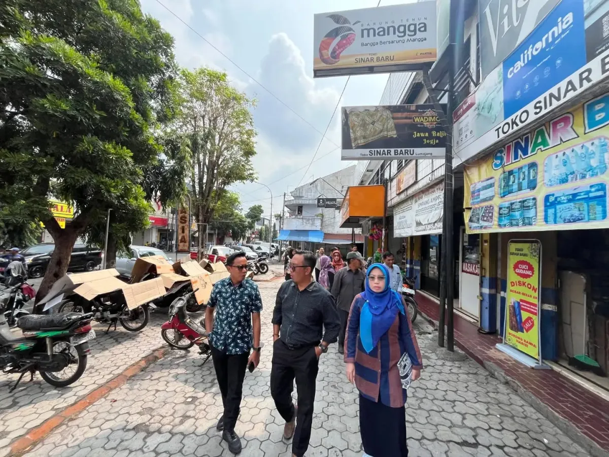 Komisi B DPRD Lumajang Lakukan Pemantauan Rencana Penataan Jalan PB Soedirman