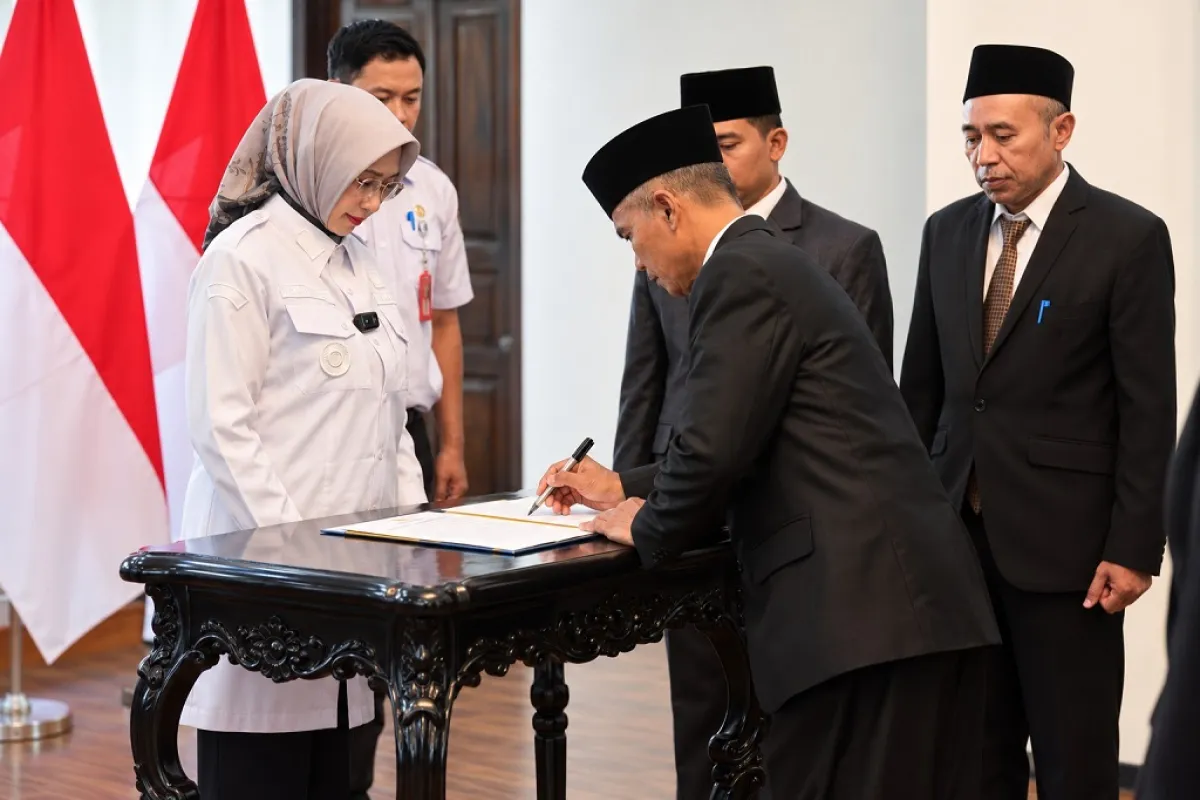 Bunda Indah Tantang Pejabat Berani Hadapi Persoalan