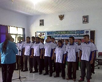 Terus Berbenah, DPD KNPI Lumajang Lantik 21 Pengurus Kecamatan