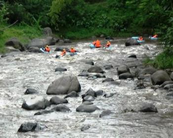 Bingung Cari Tempat Wisata Untuk Mengisi Liburan, Tubing Sentol Citylah Jawabannya