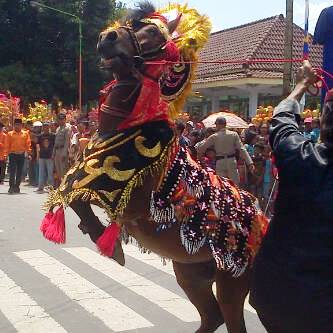 Festival Jharan Kencak Harjalu 758 Meriah, Seniman Minta Segera Dipatenkan