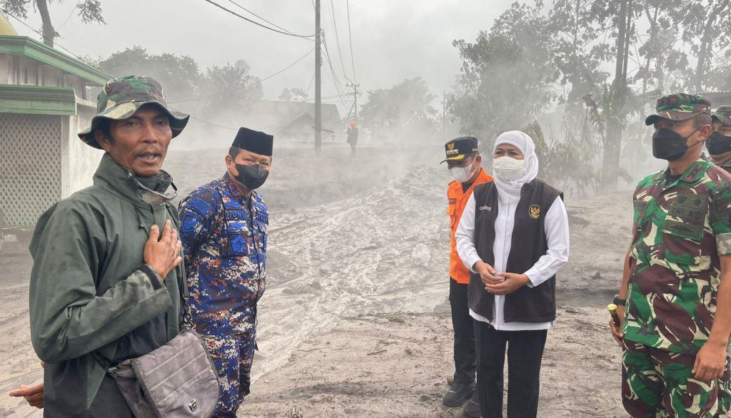 Gubernur Jatim Tinjau Dusun Kajar Kuning Terdampak Erupsi Semeru