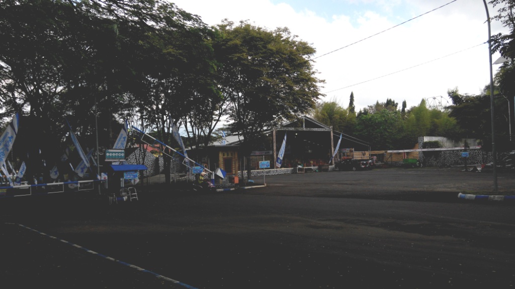 Rest area di Kawasan Wonorejo Terpadu (KWT)