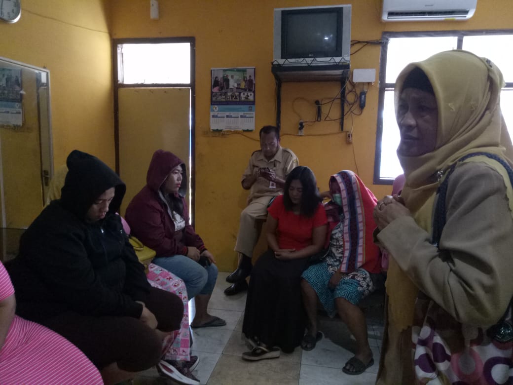 PSK Bebekan Nangis Girab - girab Takut Ketahuan Tonggoe Saat Diamankan