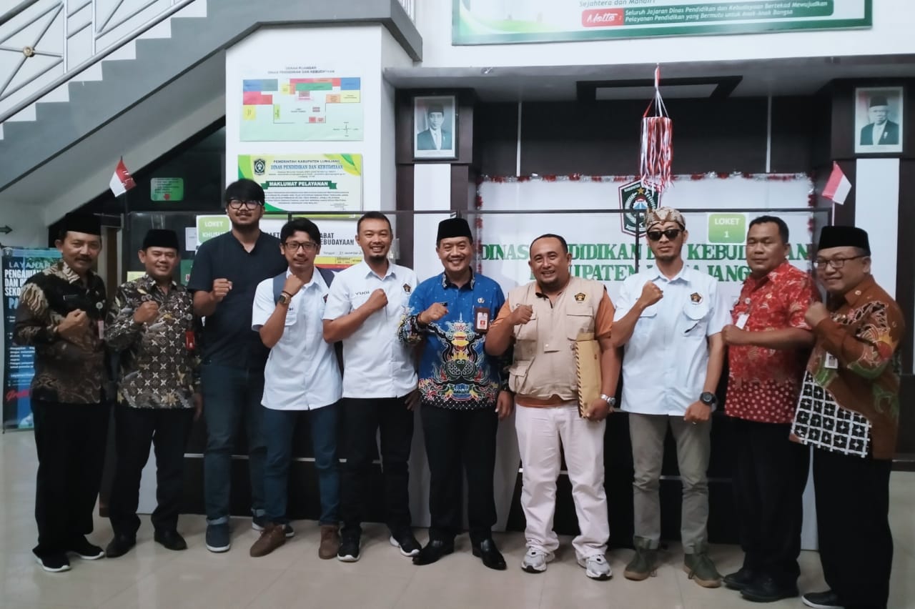 Dindikbud Ajak PWI Lumajang Gelar Literasi Media Bagi Kepala Sekolah