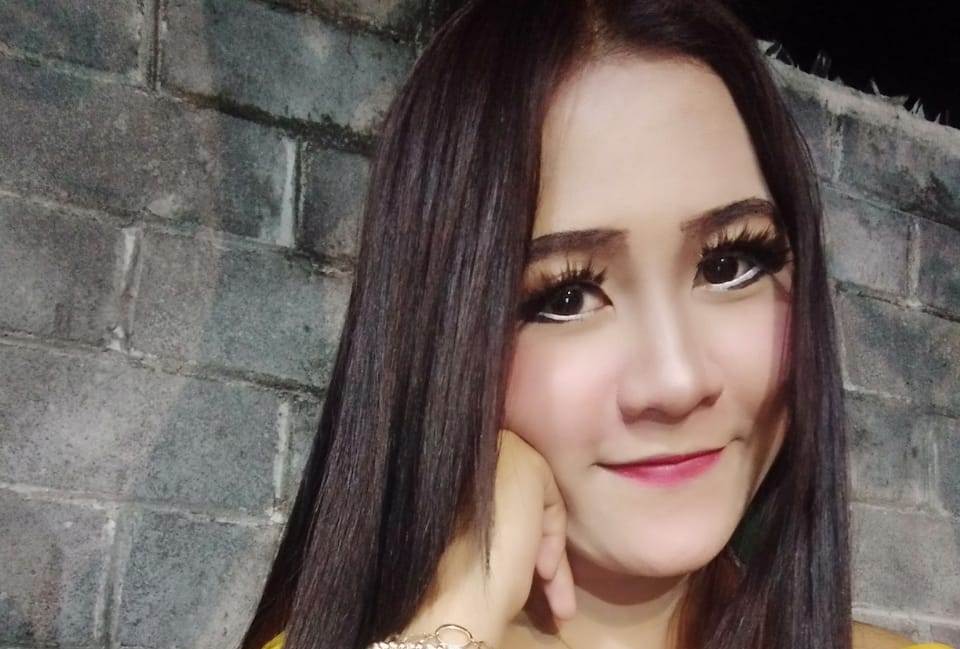Jadi Tulang Punggu Keluarga, Shinta Amel Jadi Penyanyi Dangdut  Jawa Timur
