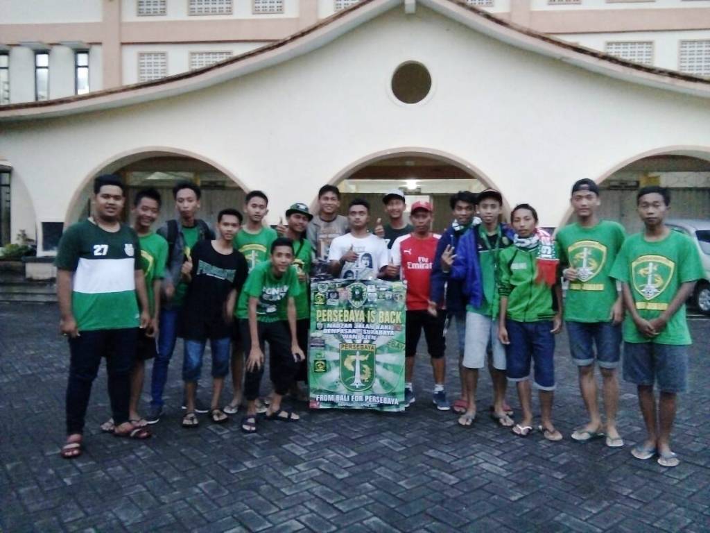 Toni Bonek Nazar Jalan Kaki Tiba di Lumajang Disambut DBL