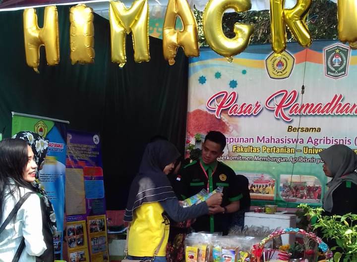 Himagri UNILU Ikut Bazzar Dinas Perdagangan Lumajang