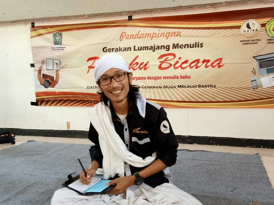 Huda Al Pati Cintai Sastra Berawal dari Pesantren