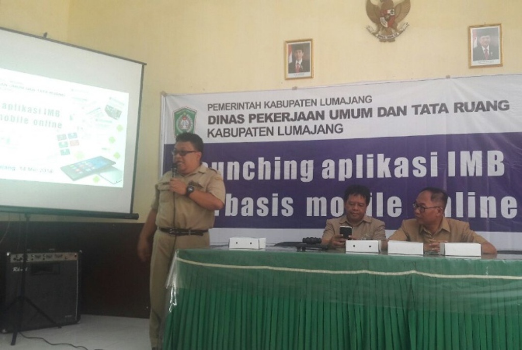 launching Aplikasi Online pelayanan IMB oleh DPUTR Lumajang