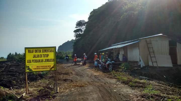 Pembangunan jembatan penghubung Pasirian-Tempursari mulai dibangun 2018