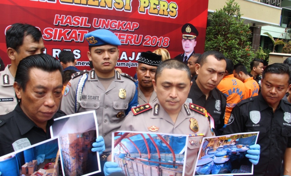 Polres Lumajang Pamer 42 Tersangka dalam Operasi Sikat Semeru 2018